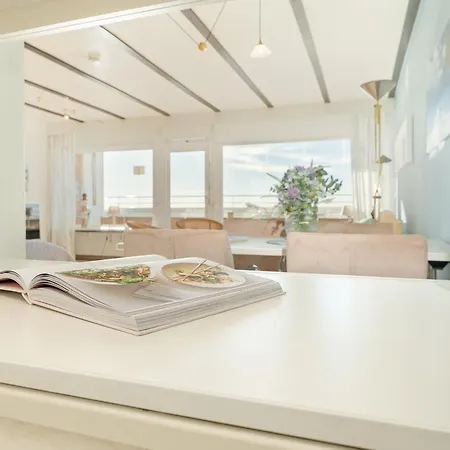 公寓 Panoramic Wellenblick 希尔克道夫